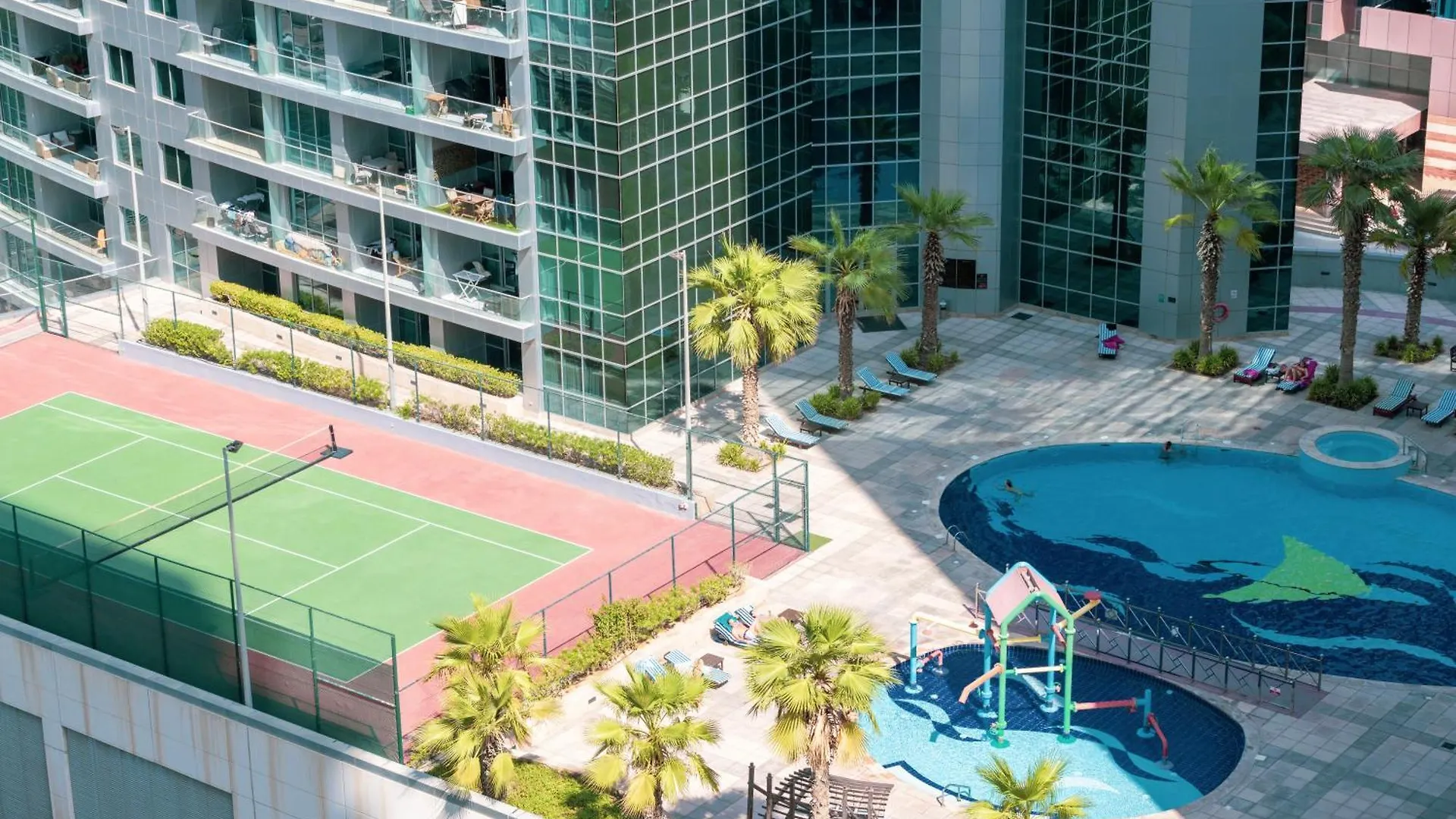 Luxury 1 Bedroom With Sea View Dubai